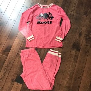 Roots 2 piece pajamas set pj Girls Size Large